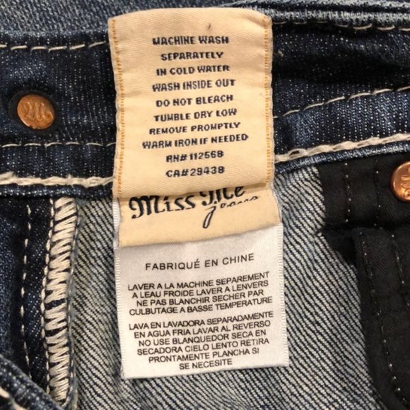 Miss Me Boyfriend Capris! - Picture 5 of 7